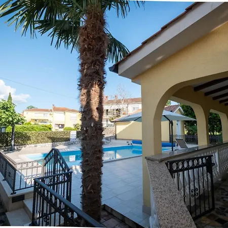 Serbecic 2 Апартаменты