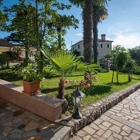 Serbecic 2 Малинска