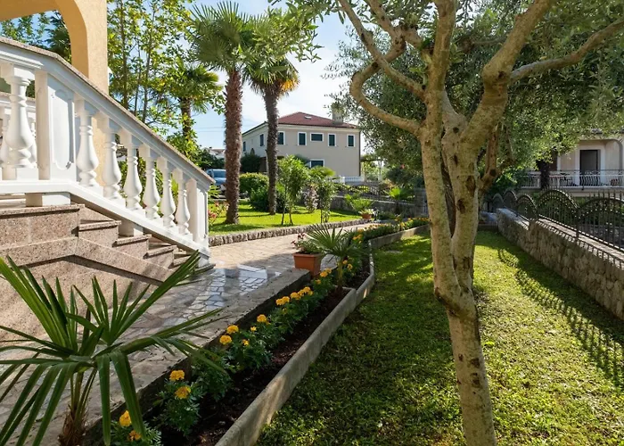 Serbecic 2 Apartamento Malinska